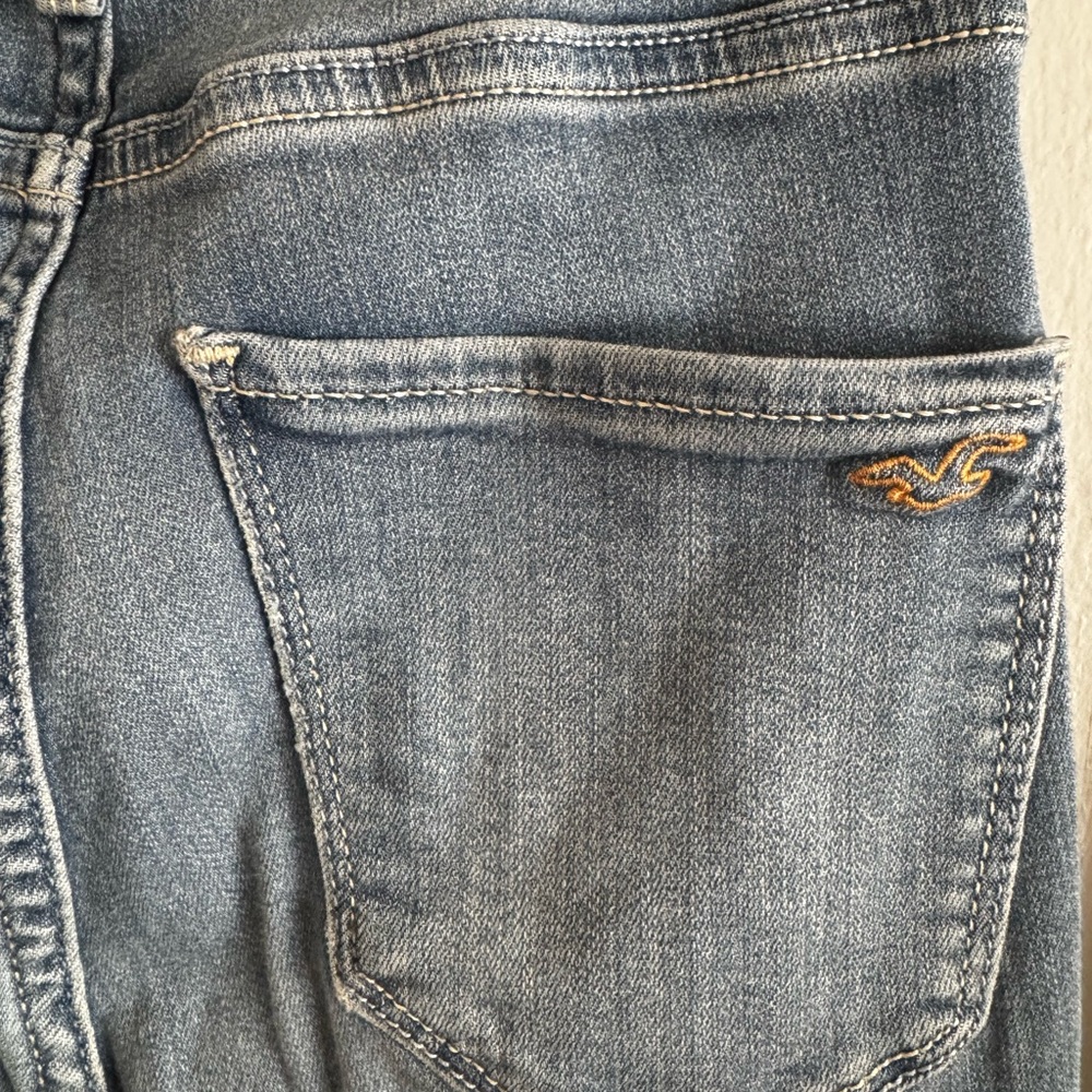 Ultra High Rise Jean Jegging - Picture 3 of 4